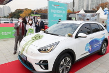 한수원, 전국 지역아동센터에 통학지원 ‘안심카’ 85대 전달