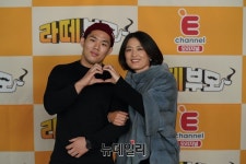 [포토] 김미정-김유철 모자의 달달한 손하트