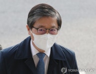변창흠 국토장관 내정자, 129.73㎡ 방배동아파트 6억 논란…인근 114㎡ 18억대