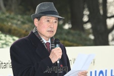 [포토] 인사말하는 이재춘 장진호전투기념사업회장