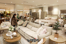 [포토] 롯데百, 프랑스 토탈 리빙 브랜드 꼬떼따블(c?t?table) 매장 오픈