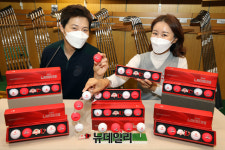 [포토] 이마트 골프클럽 사고 SSG랜더스 골프공 받으세요
