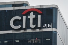 [단독]씨티은행, 한미銀 전산시스템 26년째 고쳐 써…매각 암초