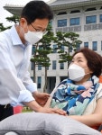경북도, 교통사고 전신마비 장애인 경북도청 초청