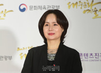 [포토] 세일러문 성우 최덕희, 대중문화예술상 장관 표창 수상