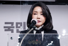 우린 4대째 기독교 집안… 김건희 고모 김혜섭 목사, 무속·신천지설 부인