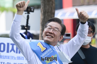 [포토] 인천 계양3동 찾아 지지호소 하는 이재명 후보