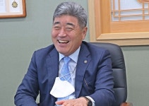 형남순 성정 회장 “백제CC 팔아서라도 이스타항공 반드시 정상화시킬 것”