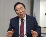 최민호 세종시장 행정수도 외형 완성에 호텔 세미나실 등 기구 집어넣어야