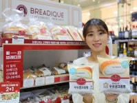 [단독] 편의점 PB빵 대박나더니… GS25·CU 4% 줄인상