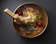 롯데마트, 등갈비 통째 담긴 ‘요리하다 왕갈비탕’ 출시