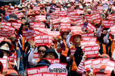 시민들 퇴근길까지 볼모…민노총 집중시위에 교통체증 극심