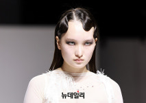 [포토] 패션코드 2024 S/S, 디자인하우스 희용희 런웨이