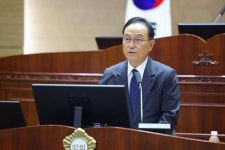 [이슈] “불당동 체육공원에 센트럴파크 조성…시민에 돌려드릴 것”