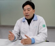 [인터뷰] 최동호 동원F&B 진천공장장 김치 양념속 넣는 설비 개발 중, 내년 상용화 목표