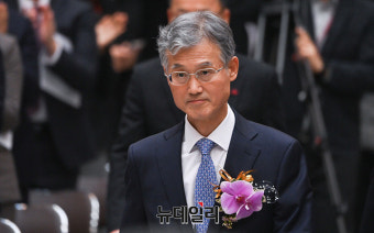 [포토] 취임식 입장하는 조희대 대법원장