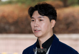 박수홍, '친형 부부' 상대 손배소 청구액‥ 116억→198억 상향