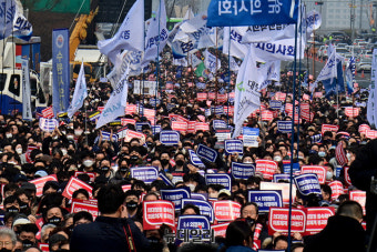 의사 총궐기 3만 운집 … 