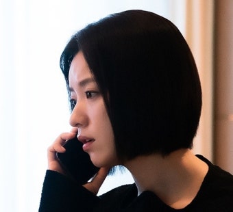 '지배종' 한효주, 윤자유로 완벽 동화 ‥ '무빙' 이미현과 180도 다른 매력