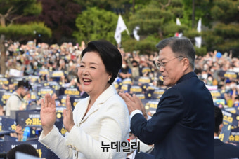 '김정숙 특검' 여론 고조 … '세 가지 의혹' 실체 들여다보니 [N-포커스]