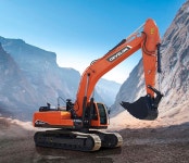 HD현대인프라코어-두산밥캣, 북미 공략 함께