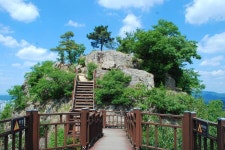 [진경수의 山 이야기] 번잡한 도심 속의 安貧樂道 ‘구봉산’