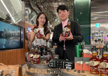 위스키 더 고고원 | [포토] 더현대 서울, 버번 위스키 '버팔로 트레이스' 팝업 오픈