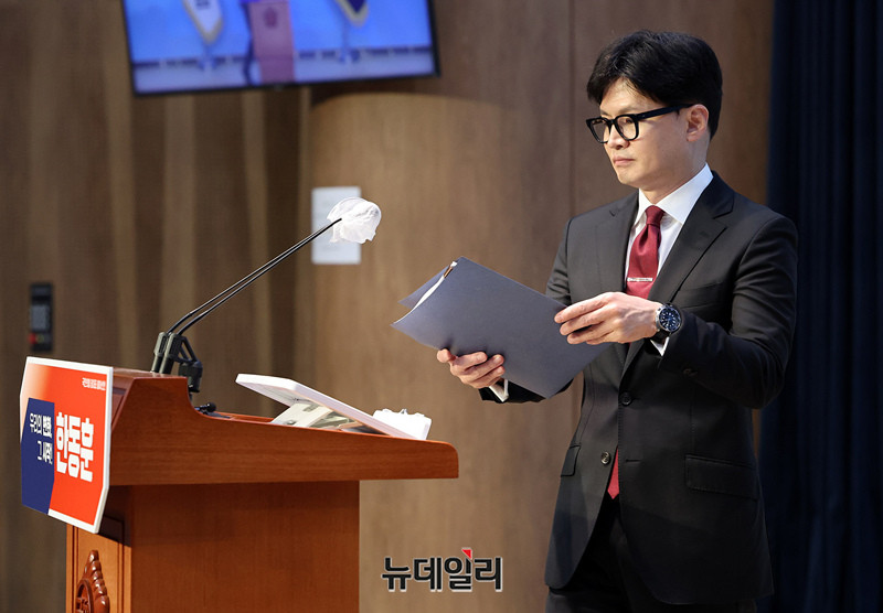 한동훈, 여야의정 협의체 구성 관련 의제 제한 없이 국민 건강·생명을 고민하자 호소