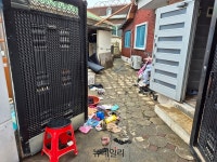마을에 물 찬 것 69년 만에 처음 …주민들 망연자실 [논산 수해 현장 르포 : 200년 내릴 비 한꺼번에]