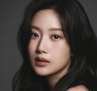 문가영의 첫 번째 산문집 '파타(PATA)' ‥ 대만·인도네시아 출판사와 판권 계약