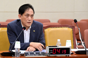 김태규 방통위원장 직무대행 “과방위 청문회 부당, 위원들 고소할 것”
