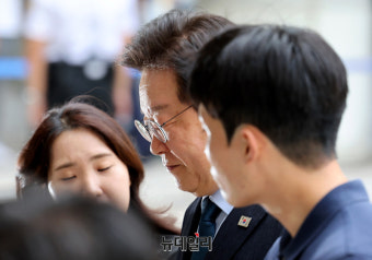 이재명, 코로나 확진에 또 재판 연기 … '공직선거법·위증교사' 선고 하세월