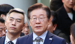 [포토] 의원직 상실형 선고받은 이재명...즉각 항소