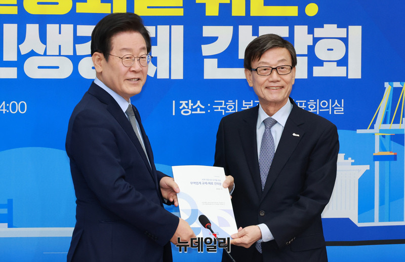 이재명 대통령, 광복절 연휴 민생행보에 나서 국민과 함께 특별한 시간 보내다