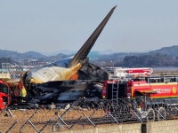 무안공항 여객기 랜딩기어 내리지 못해 … 굉음 후 폭발 [무안공항 여객기 추락 사고]