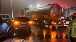 도로 결빙 자유로 44중·문산고속도로 43중 연쇄 추돌사고