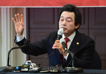 경찰, 허경영 구속영장 신청 … 신도 성추행·사기 혐의