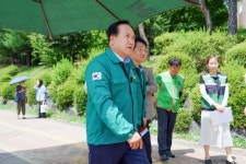 이권재 오산시장, 폭염 대응시설 현장 점검