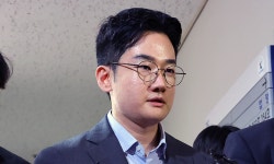'피습 자작극 의혹' 정이한 전 부산시장 후보 구속