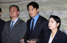 [포토] '이진숙 제척' 입장 밝히는 여당 과방위원들