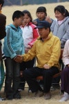 노 전 대통령 내외,동심속으로