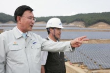 국내 최대규모 ‘김천 태양광발전소’ 본격 가동