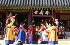 화성행궁광장, 수원의 문화예술 중심지로 변모