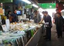 권선종합시장 활성화 위한 간담회 개최