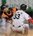 [부산]LG, 롯데 상대 9-2 대승 화끈한 설욕전