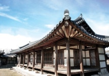 아시아 최초의 슬로스티 삼지내마을