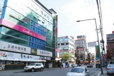 [장경철의 수익형상가] 은행과 약국이 2층으로 간 까닭은?