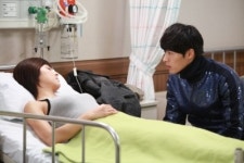 시크릿가든 하지원-현빈, 병실서 어깨 포옹신 러브라인