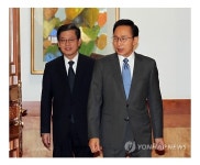 이 대통령 ″나와 청와대가 나서면 개헌 될 것도 안 돼″
