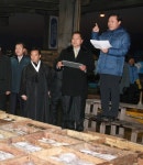 [부울]박완수 창원시장, 수협위판장에서 경매 시연